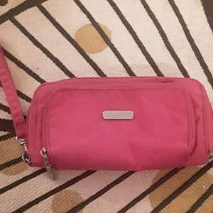 Other - Baggallini bright pink Wristlet wallet Other - Baggallini bright pink Wristlet wallet